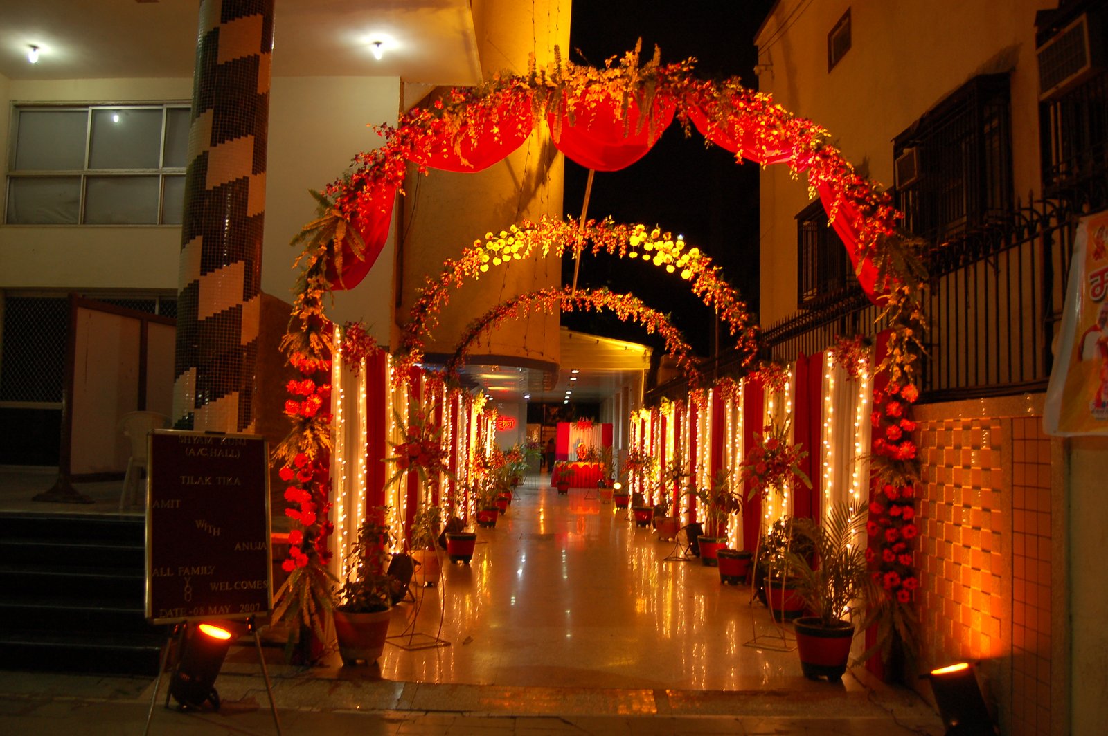Gate  Decoration